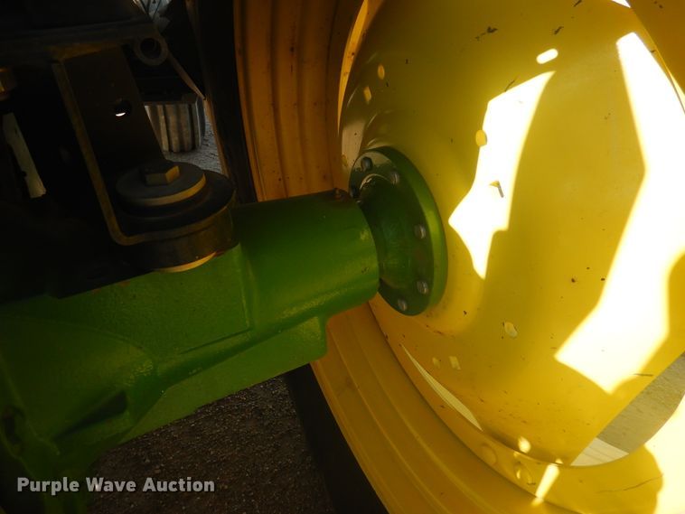 image for item HO9229 John Deere 7230  tractor