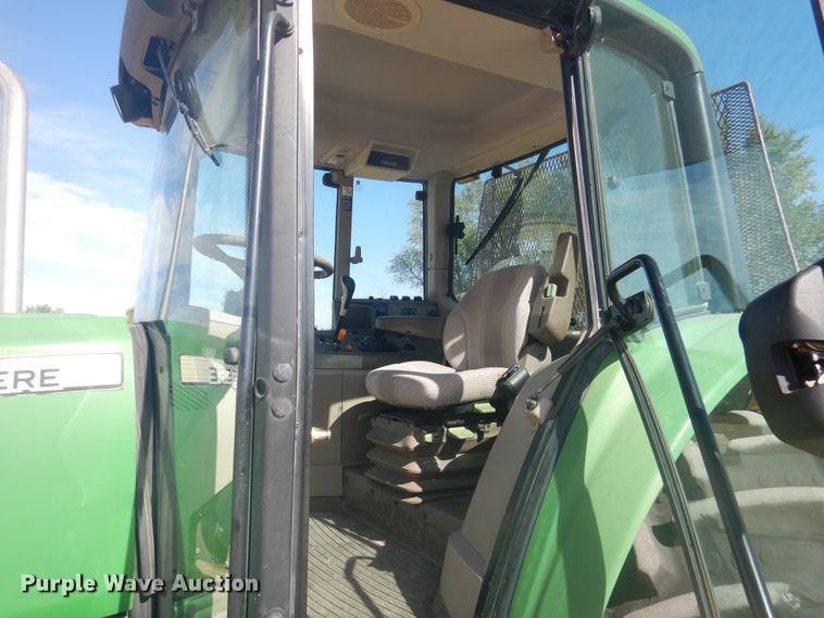 image for item HO9229 John Deere 7230  tractor