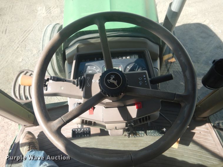 image for item HO9229 John Deere 7230  tractor