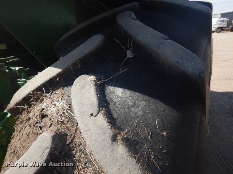 image for item HO9229 John Deere 7230  tractor