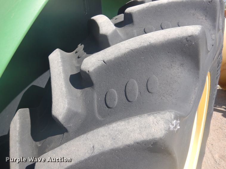 image for item HO9229 John Deere 7230  tractor