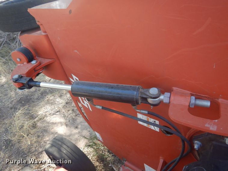 image for item HO9230 Rhino 4155-3 batwing rotary mower