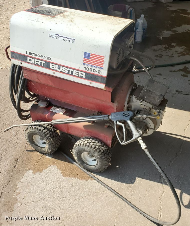 ElectroMagic 10002 Dirt Buster pressure washer in Bird City, KS