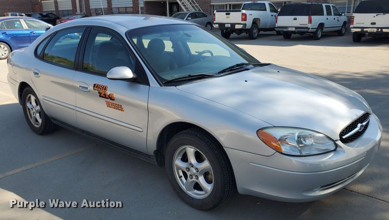 image for item HO9720 2003 Ford Taurus SE