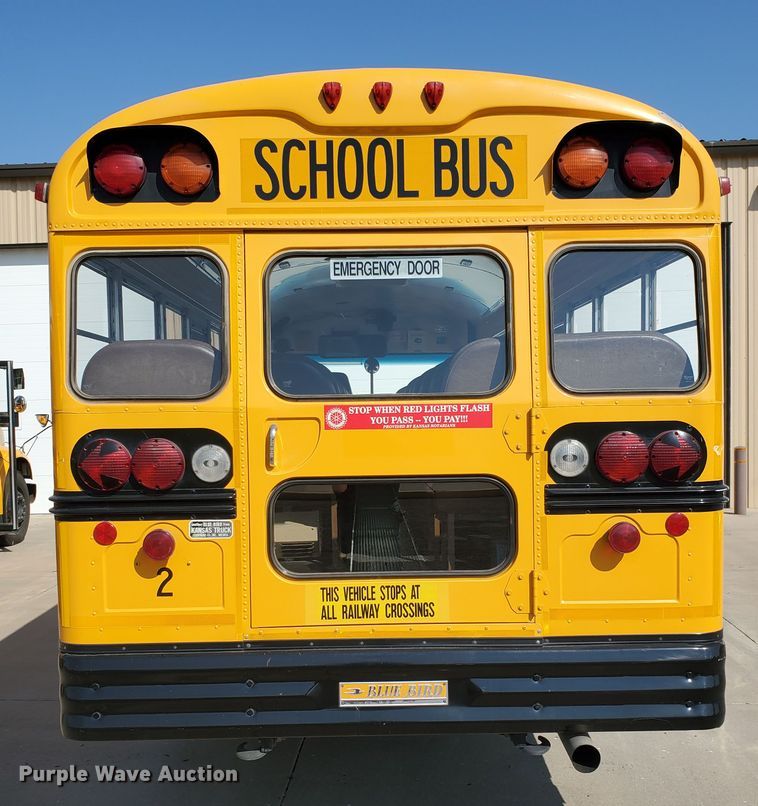 image for item HO9722 1998 International 3800 Blue Bird  school bus