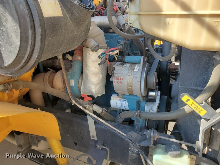 image for item HO9722 1998 International 3800 Blue Bird  school bus