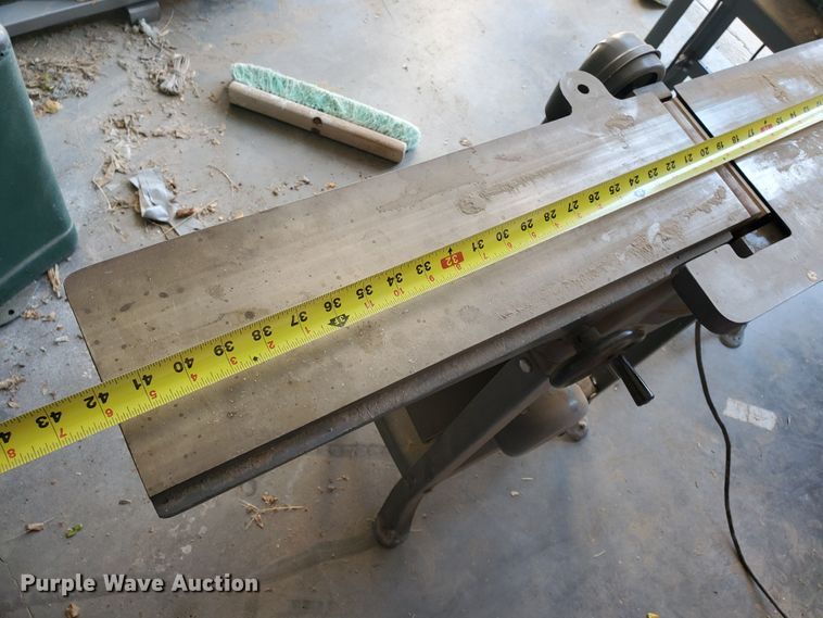 image for item HO9726 Rockwell Delta 37-220 6" jointer