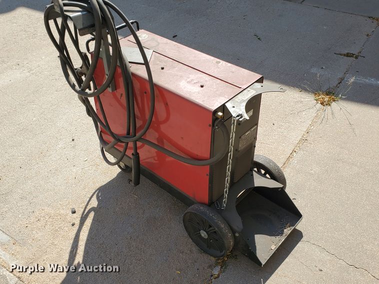 image for item HO9728 Lincoln Wirematic 255 MIG welder