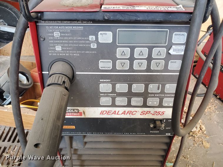 image for item HO9731 Lincoln Idealarc SP-255 MIG welder