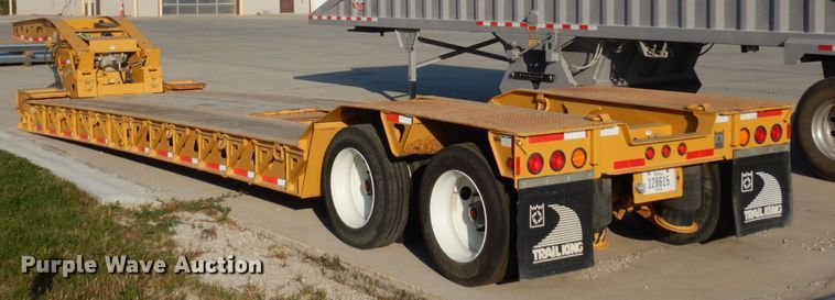 image for item HS9287 2017 Trail King TK70HDG lowboy equipment trailer