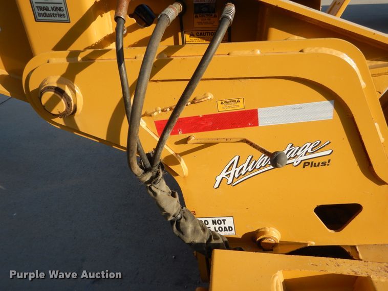 image for item HS9287 2017 Trail King TK70HDG lowboy equipment trailer