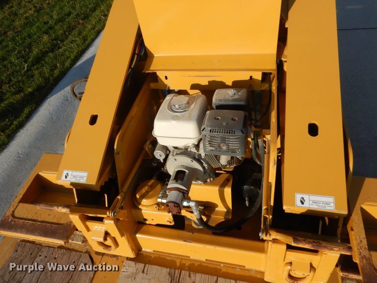 image for item HS9287 2017 Trail King TK70HDG lowboy equipment trailer