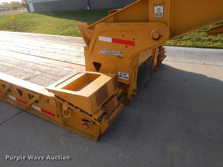 image for item HS9287 2017 Trail King TK70HDG lowboy equipment trailer