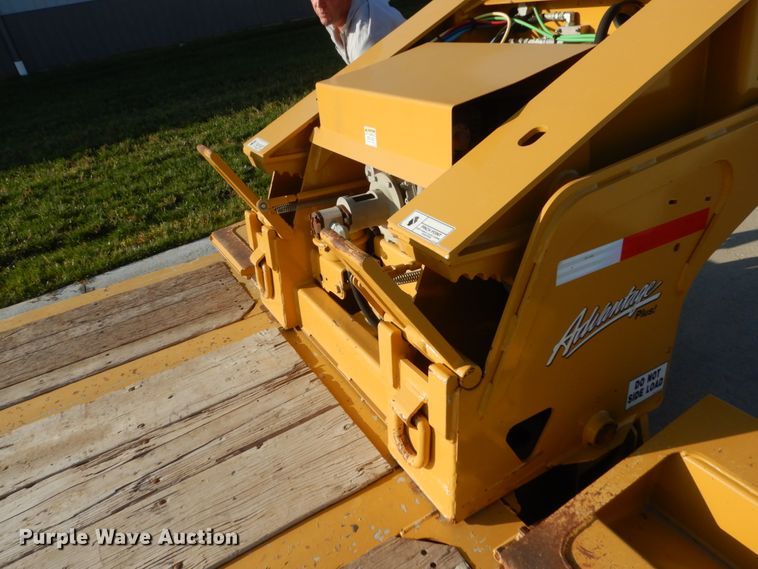 image for item HS9287 2017 Trail King TK70HDG lowboy equipment trailer