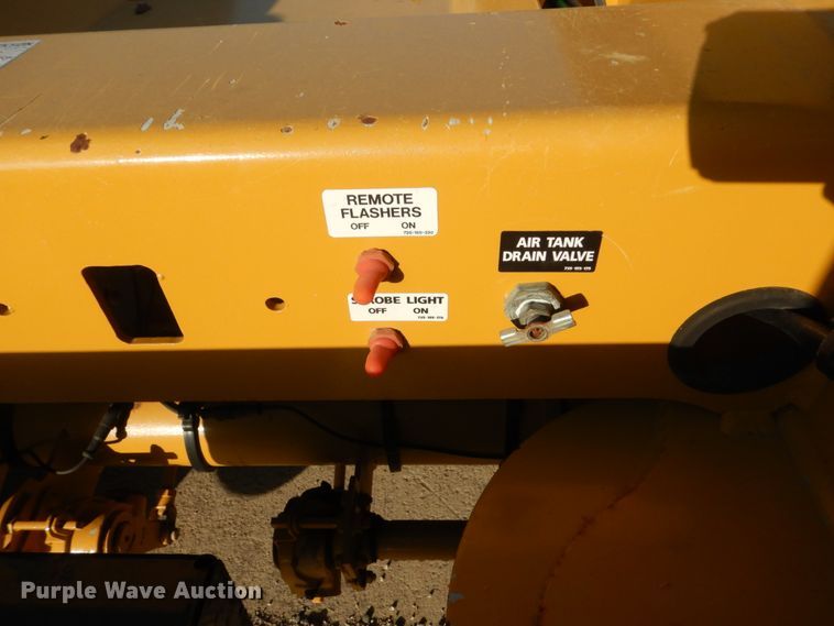 image for item HS9287 2017 Trail King TK70HDG lowboy equipment trailer