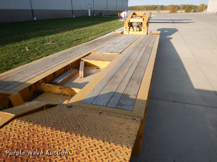 image for item HS9287 2017 Trail King TK70HDG lowboy equipment trailer