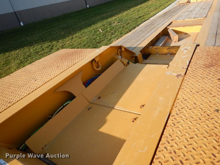 image for item HS9287 2017 Trail King TK70HDG lowboy equipment trailer