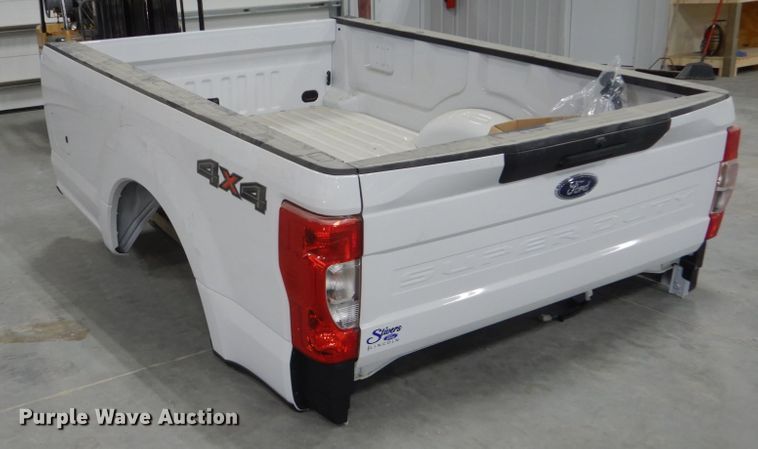 image for item HS9288 2020 Ford F250 pickup truck bed