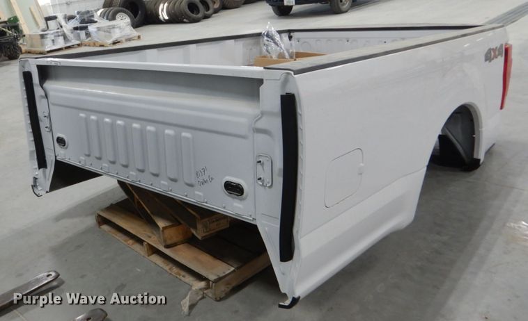 image for item HS9288 2020 Ford F250 pickup truck bed