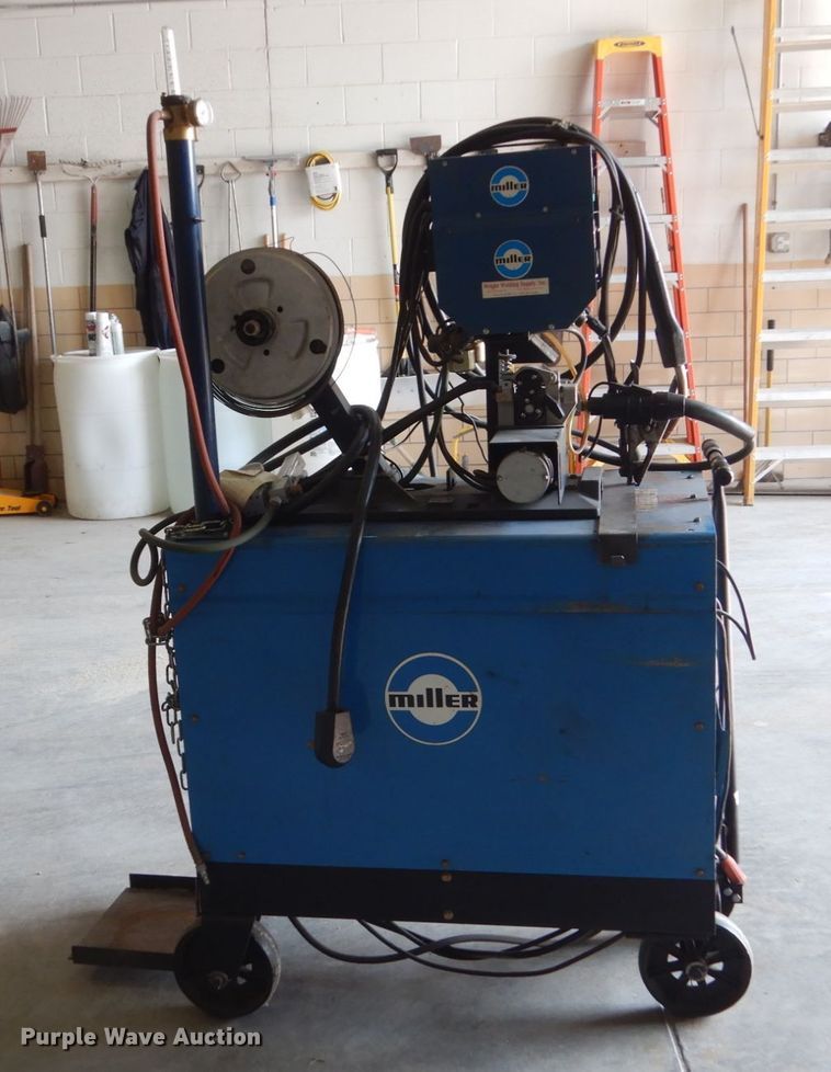 image for item HS9290 Miller wire welder