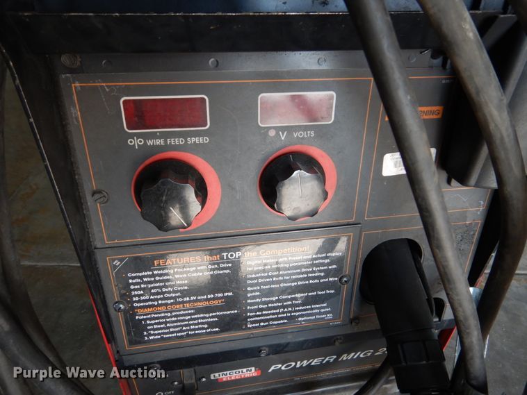 image for item HS9291 Lincoln Power MIG 255 wire welder