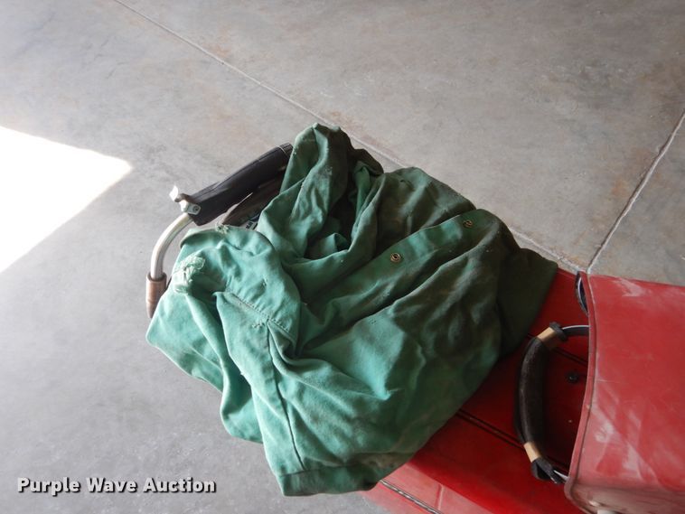 image for item HS9291 Lincoln Power MIG 255 wire welder