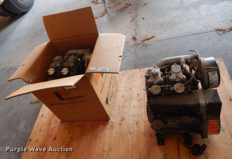 image for item HS9294 (2) Lamborghini 10LD400-2/B1 two cylinder diesel engines