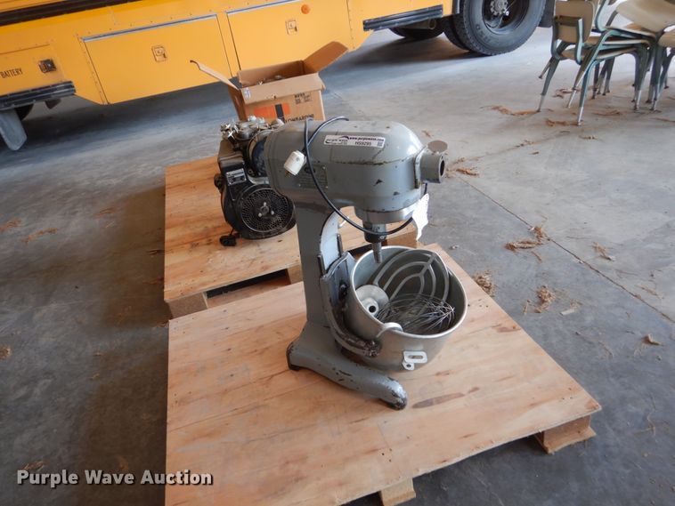 image for item HS9295 Hobart A-200 mixer