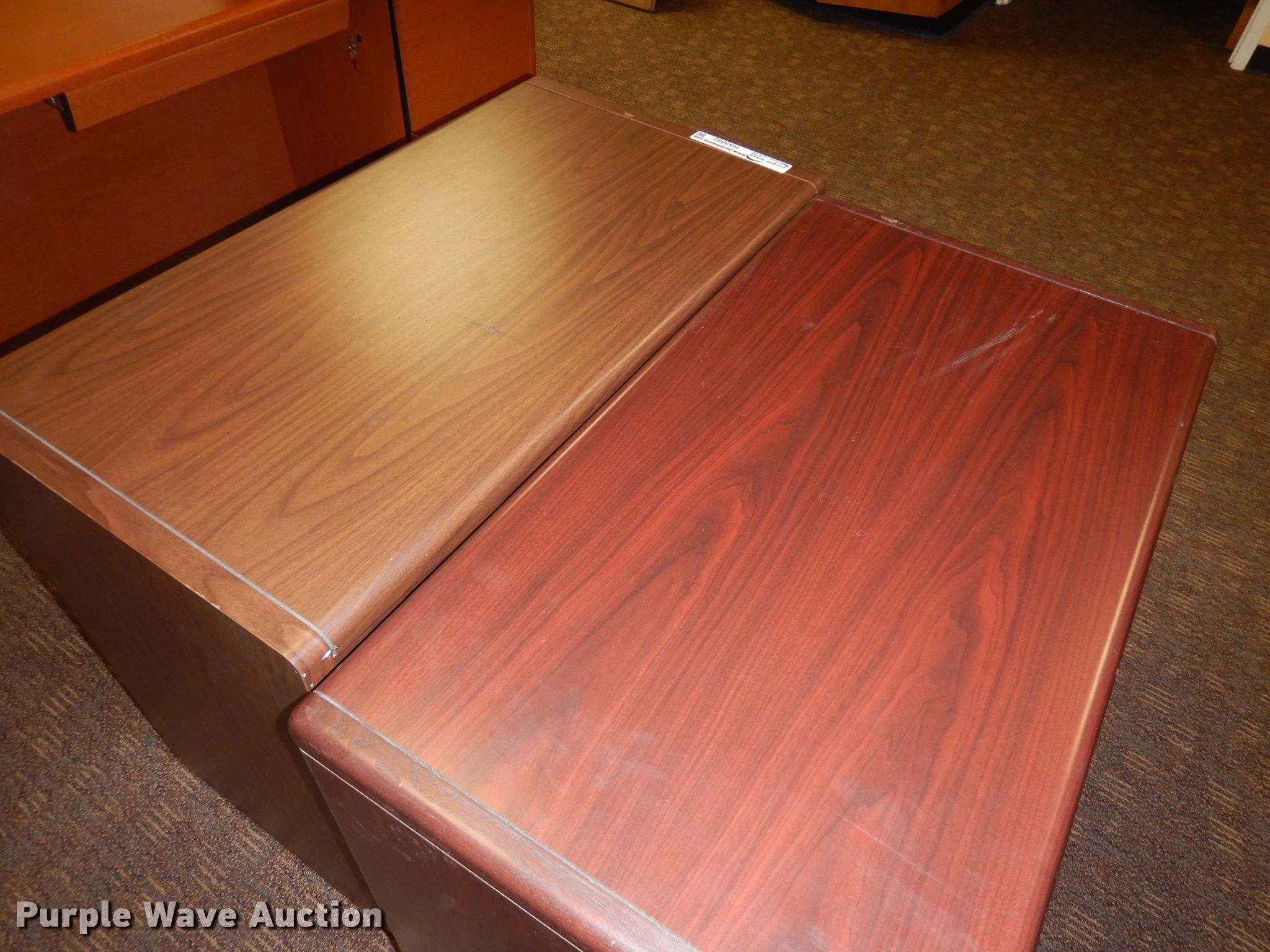 Furniture in Lawrence, KS Item HA9882 sold Purple Wave