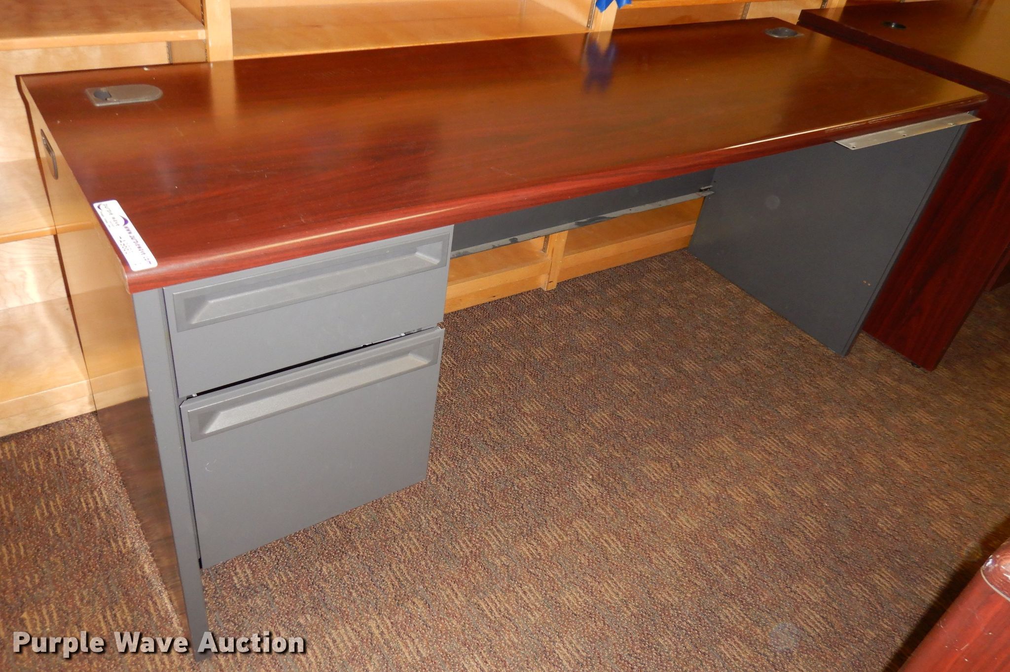 (4) pieces of furniture in Lawrence, KS Item HA9883 sold Purple Wave