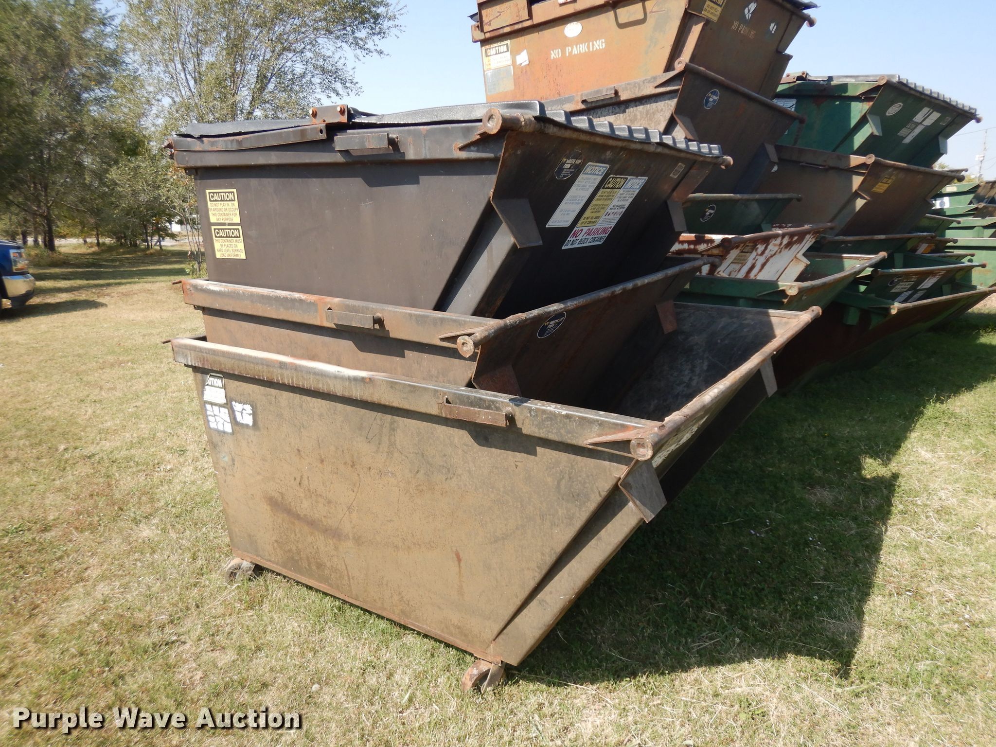(3) Wastequip dumpsters in El Dorado, KS Item HN9373 sold Purple Wave