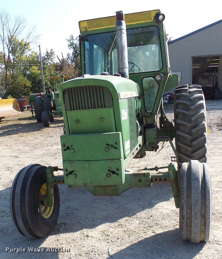 image for item DC2962 John Deere 4620  tractor