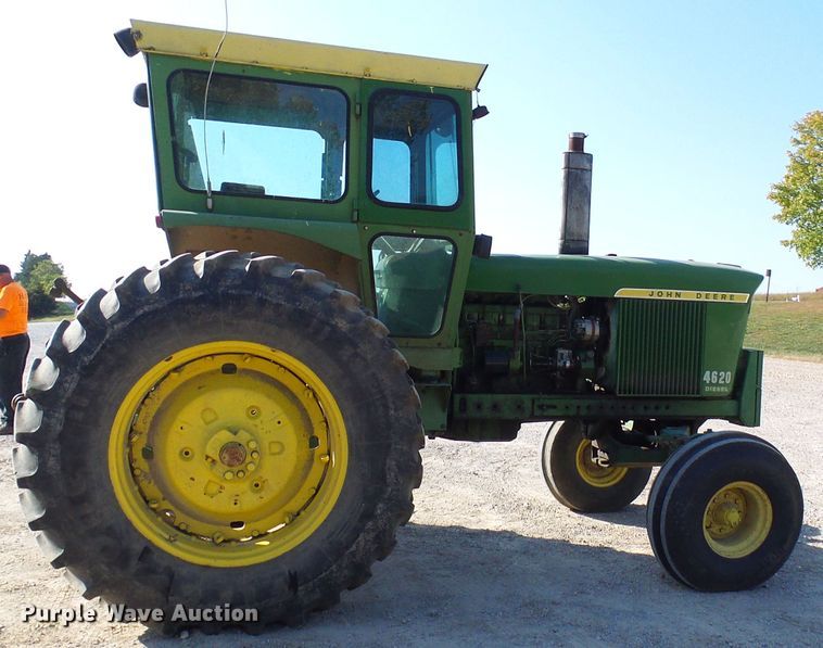 image for item DC2962 John Deere 4620  tractor