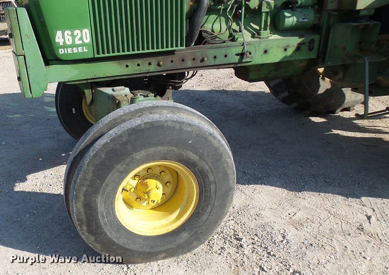 image for item DC2962 John Deere 4620  tractor