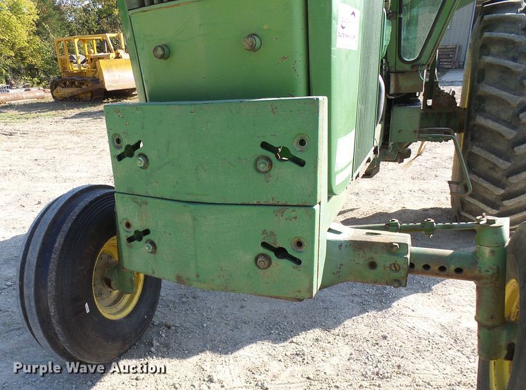 image for item DC2962 John Deere 4620  tractor