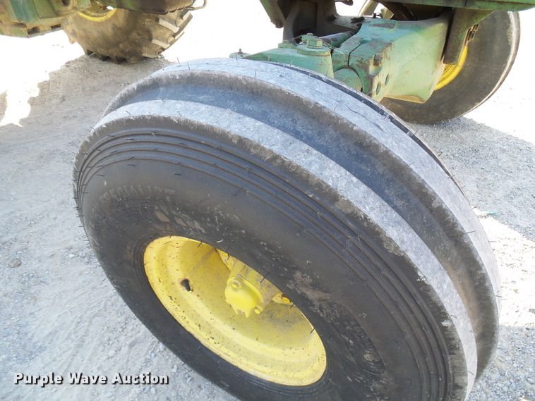 image for item DC2962 John Deere 4620  tractor