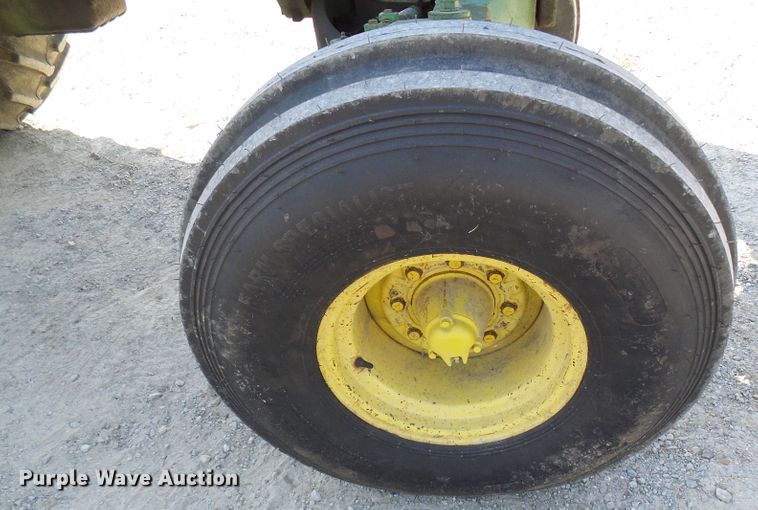 image for item DC2962 John Deere 4620  tractor