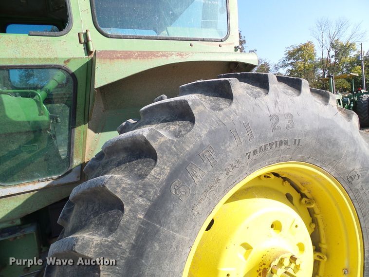 image for item DC2962 John Deere 4620  tractor