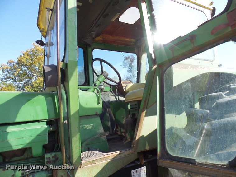 image for item DC2962 John Deere 4620  tractor