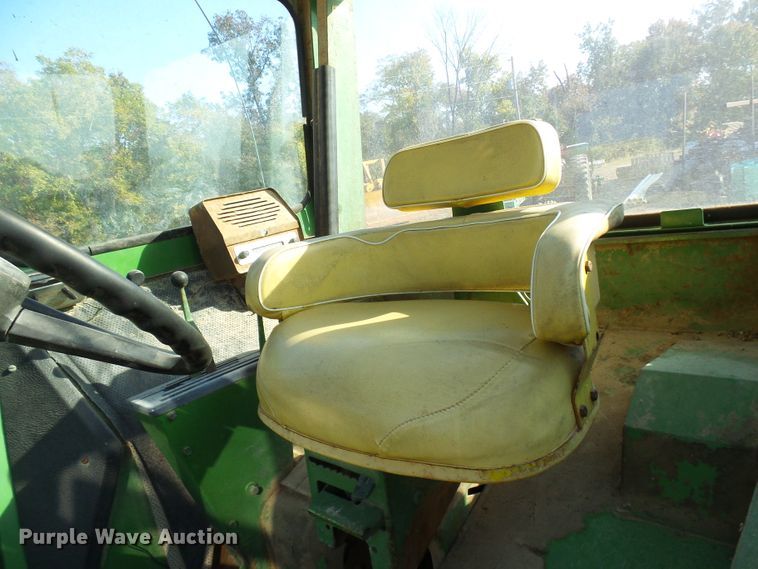 image for item DC2962 John Deere 4620  tractor