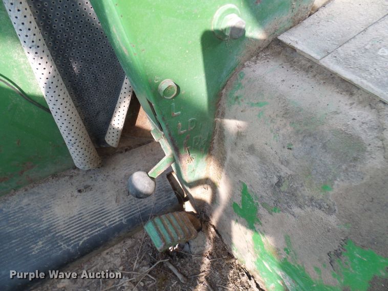 image for item DC2962 John Deere 4620  tractor