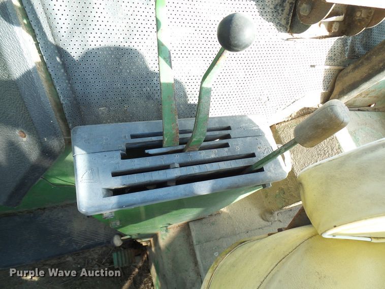 image for item DC2962 John Deere 4620  tractor