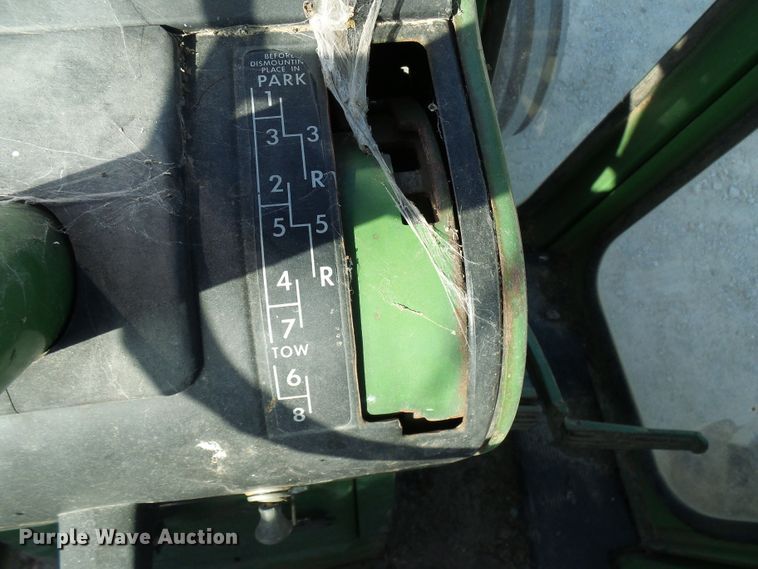 image for item DC2962 John Deere 4620  tractor