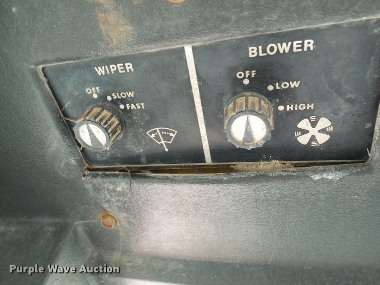 image for item DC2962 John Deere 4620  tractor