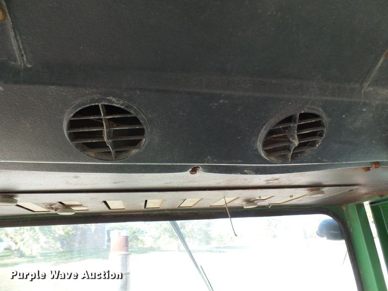 image for item DC2962 John Deere 4620  tractor