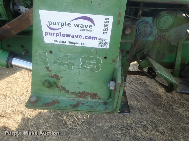 image for item DE0850 John Deere 2030  tractor