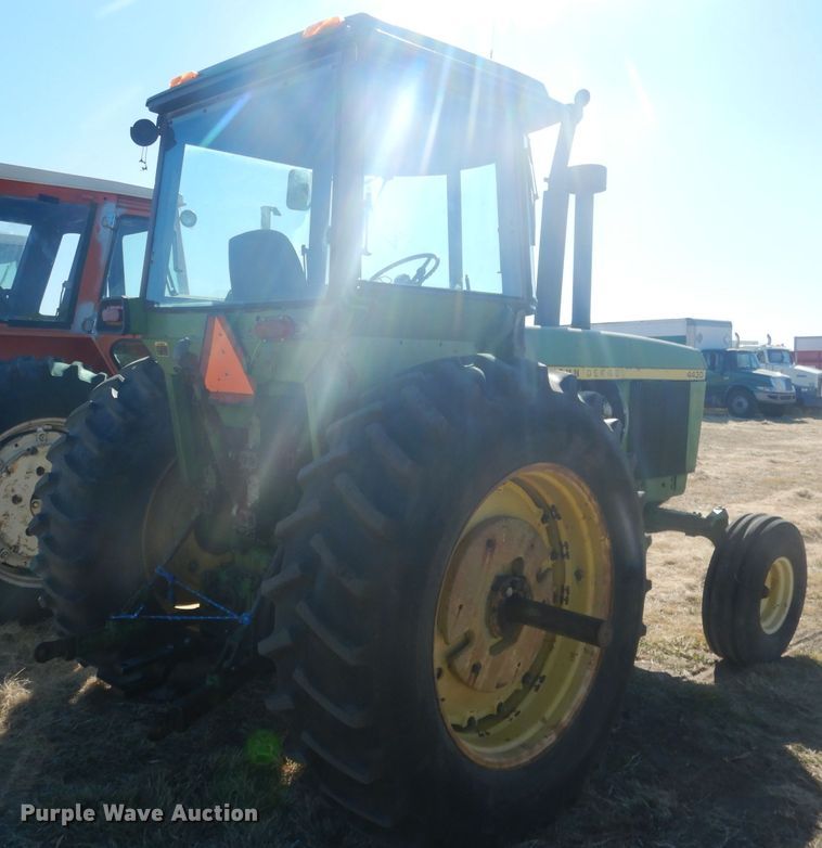 image for item DG4609 1976 John Deere 4430  tractor