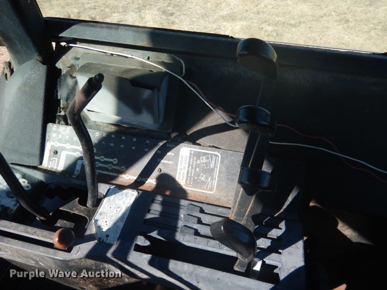 image for item DG4609 1976 John Deere 4430  tractor