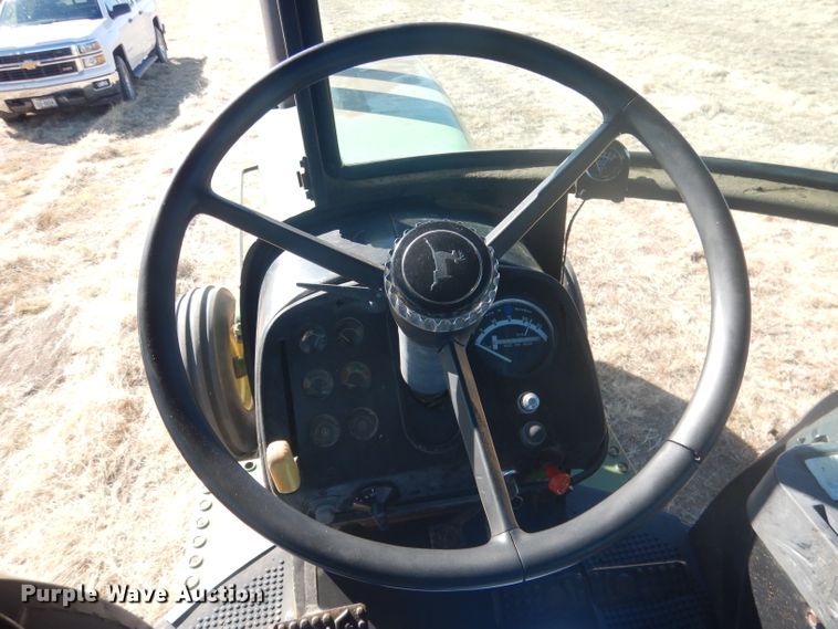 image for item DG4609 1976 John Deere 4430  tractor