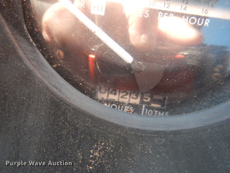 image for item DG4609 1976 John Deere 4430  tractor